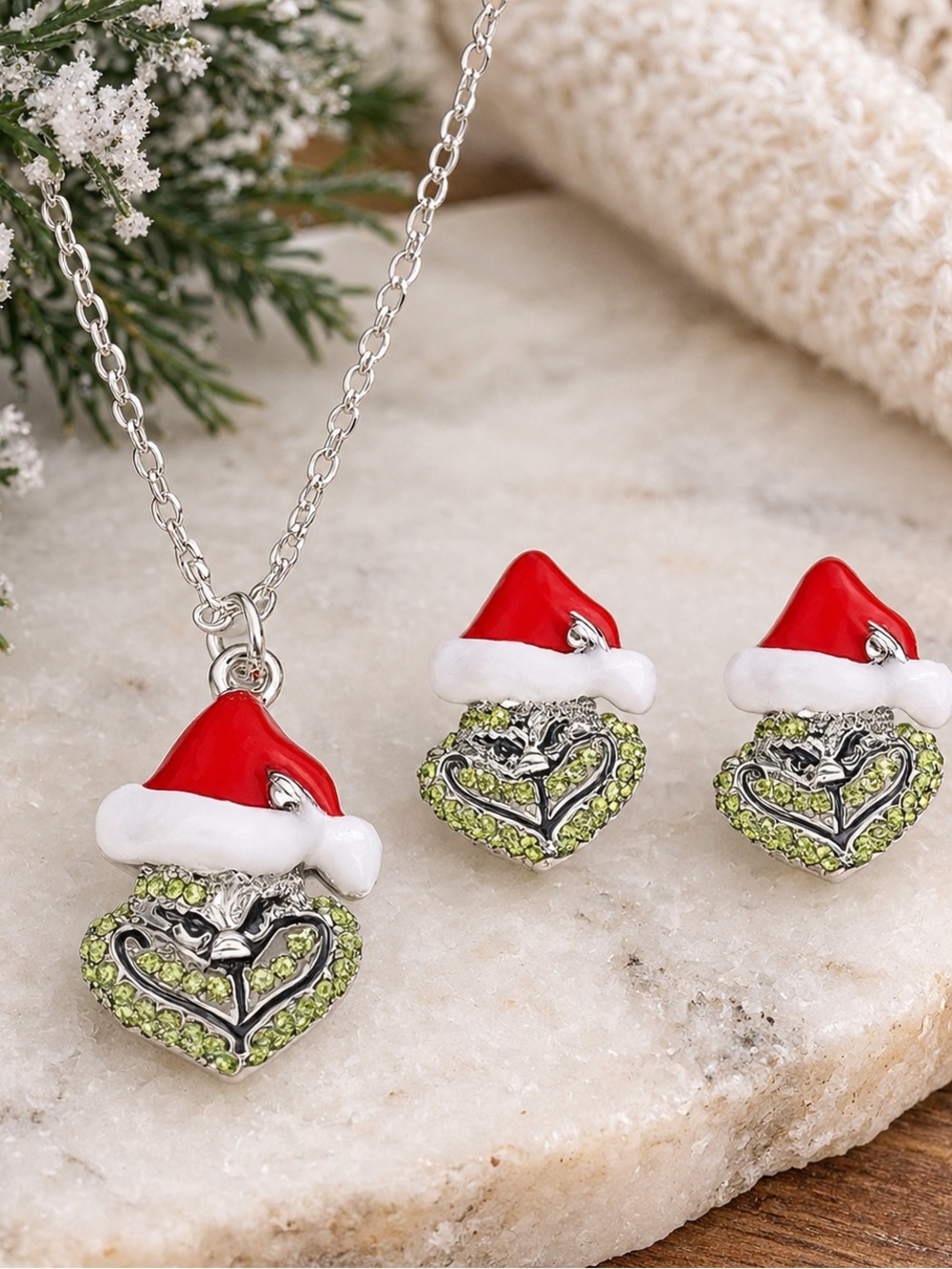3pcs The Grinch Jewelry Set, Sterling Silver Chain: & Grinch Hat Earrings, NEW